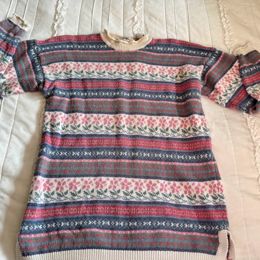 Vintage Countryside Classics Floral Womens Sweater Size Medium